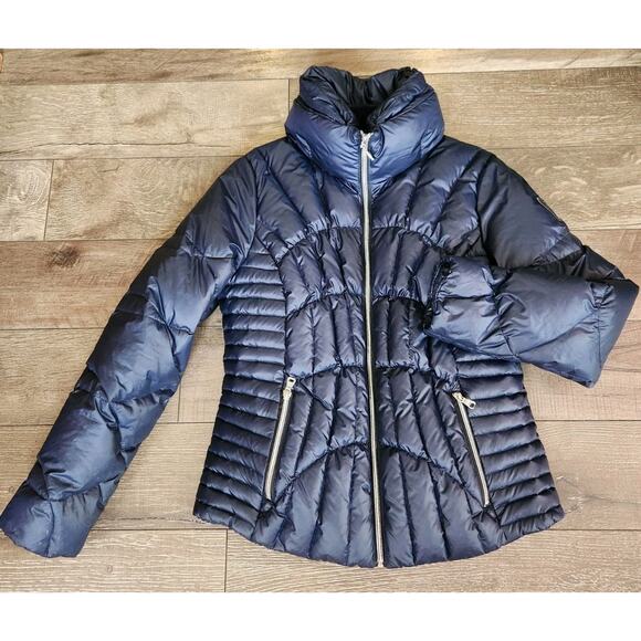 GUESS Women’s Size Medium Quilted Puffer Jacket Blue Excellent Condition - Picture 3 of 8